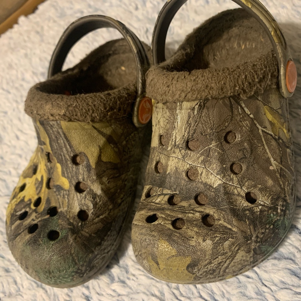 KIDS' CROCS TODDLER CLASSIC REALTREE CAMO